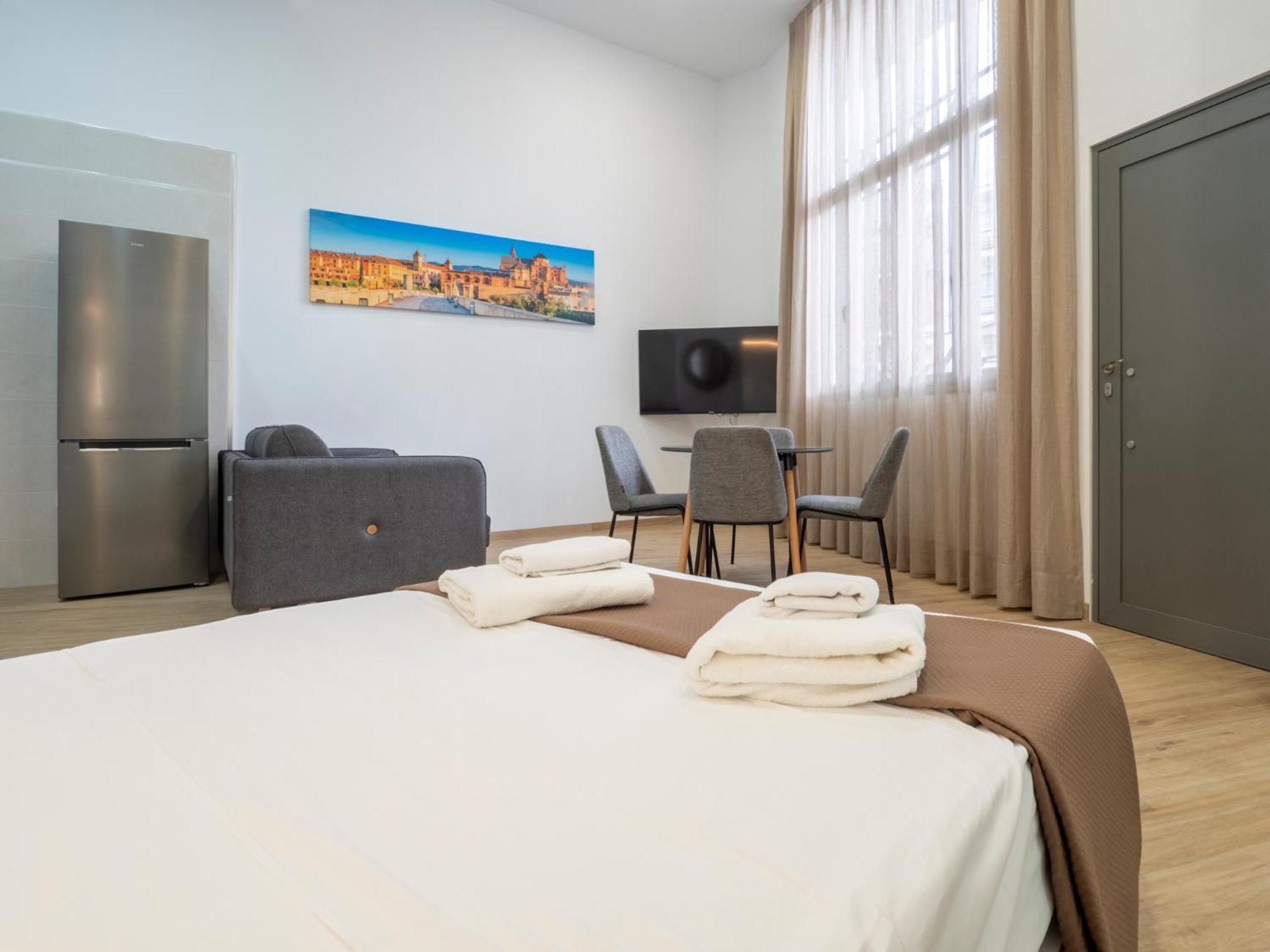 Apartamentos La Fuensanta Cordoba Ngoại thất bức ảnh